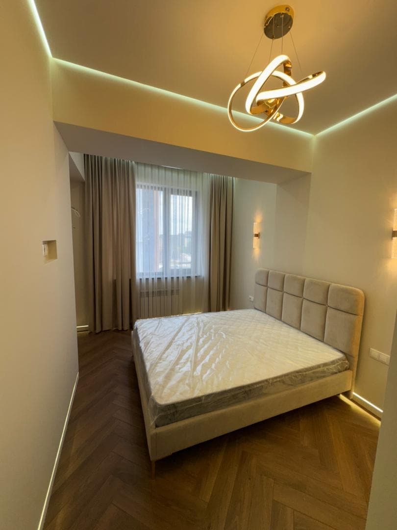 Продажа, Элитка, 3 ком, 104 м2, этаж 10/15, ж/к Кап Строй Сити (Capstroy City), Сост: Евроремонт - фото 15