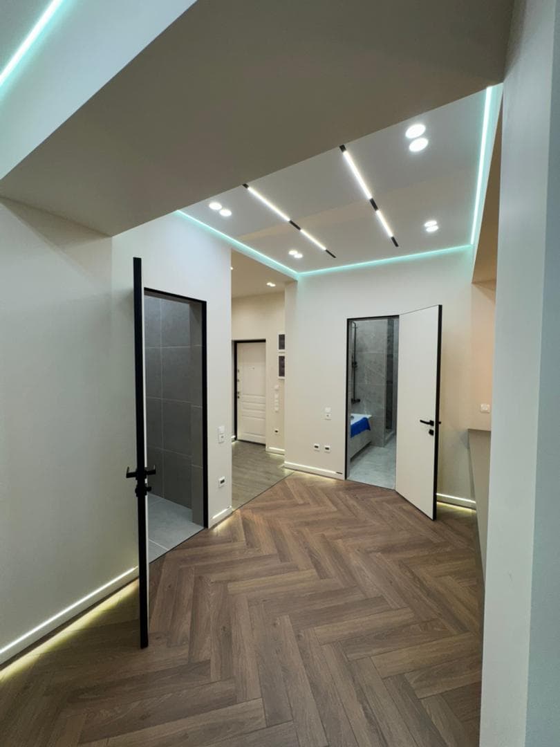 Продажа, Элитка, 3 ком, 104 м2, этаж 10/15, ж/к Кап Строй Сити (Capstroy City), Сост: Евроремонт - фото 20
