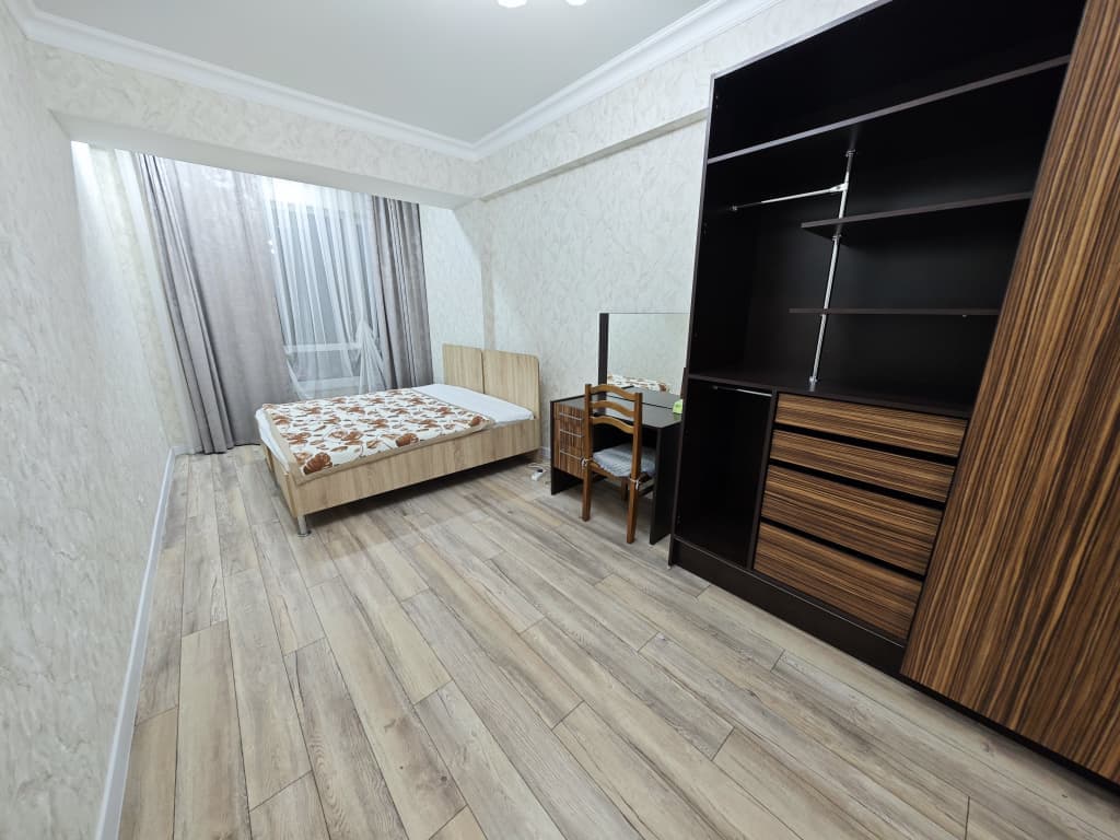Элитка, 2 ком, 100 м2, этаж 3/12, ж/к Ак Марал-2 (Ak Maral-2), Сост: Евроремонт - фото 3