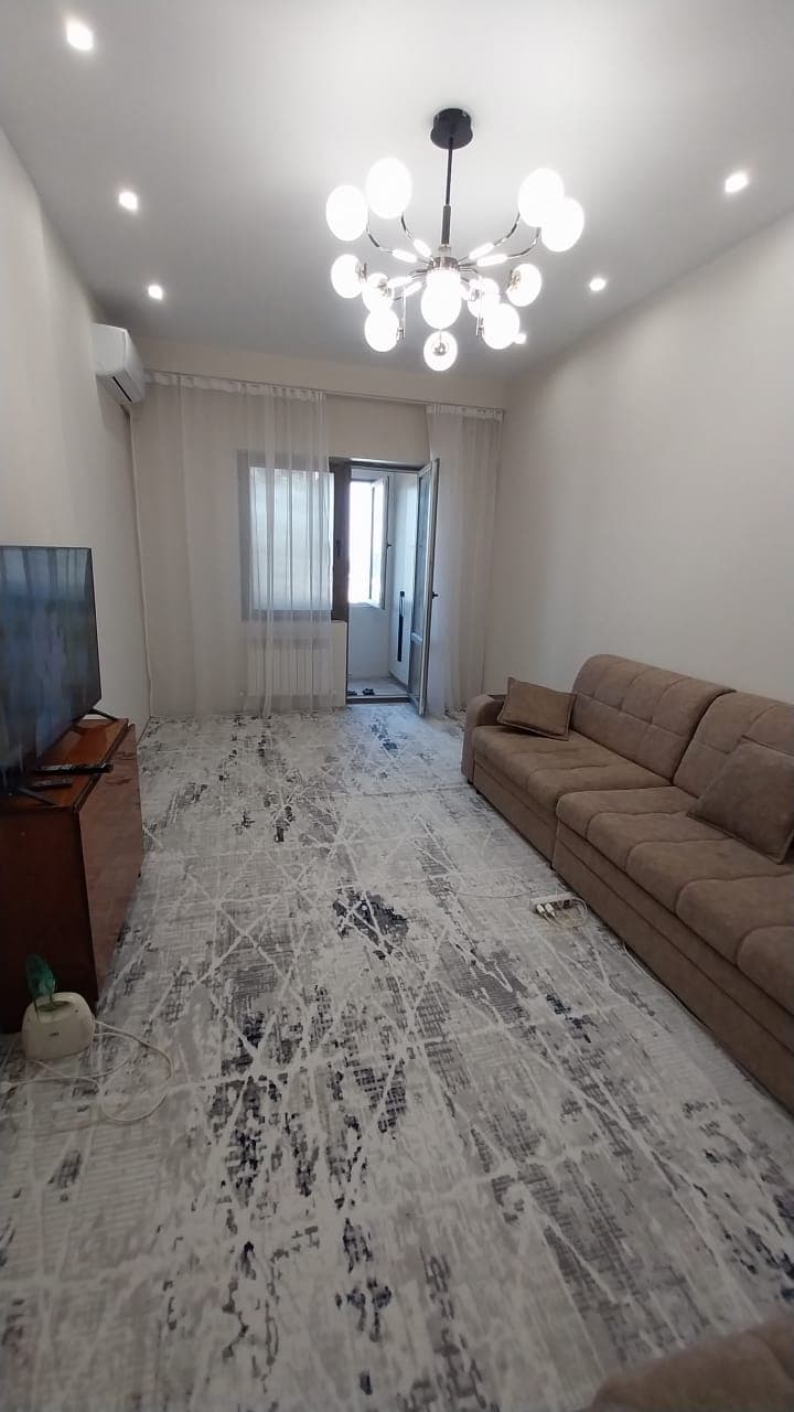 Элитка, 1 ком, 50 м2, этаж 8/12, Сост: Евроремонт - фото 8