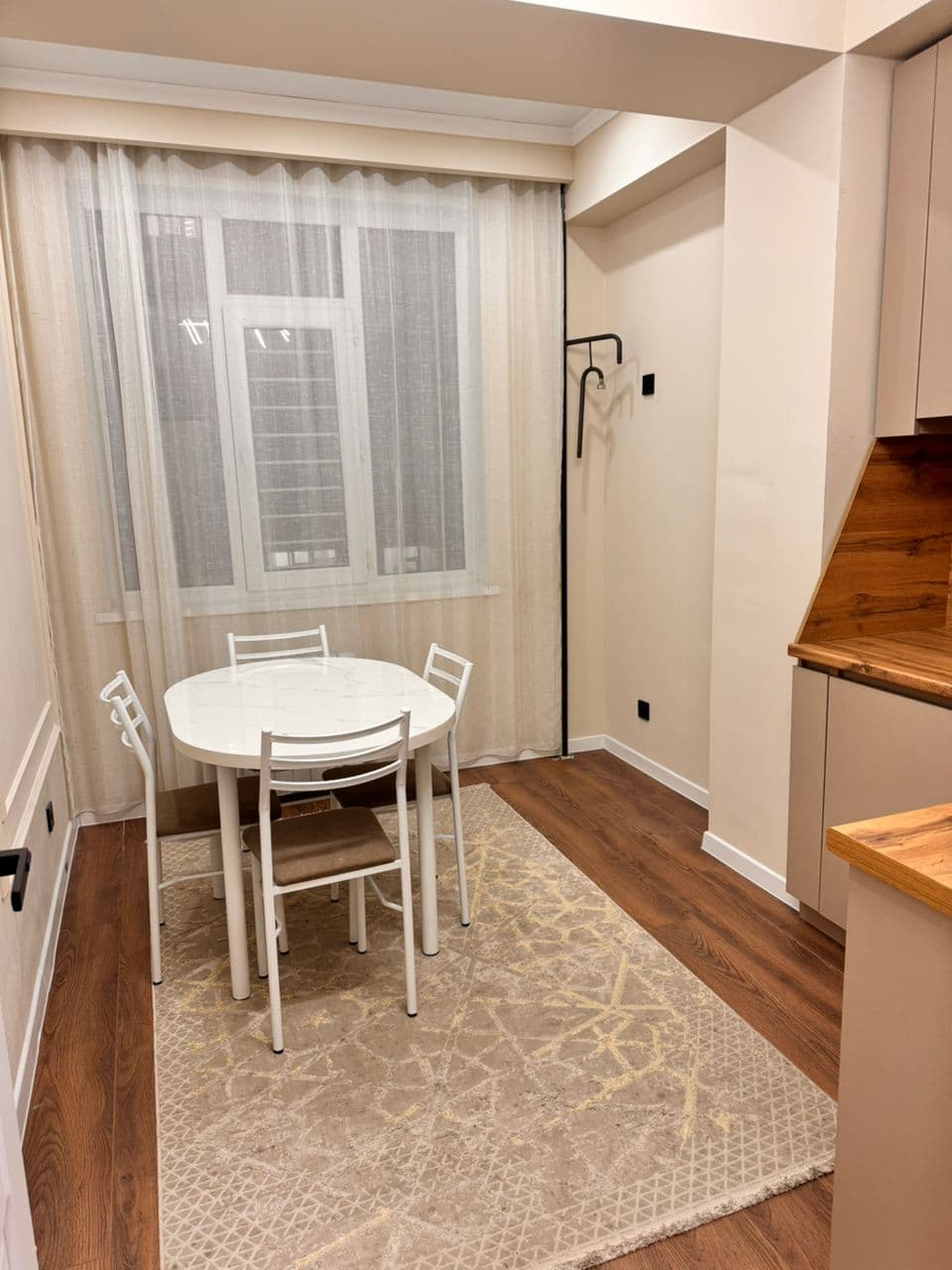 Продажа, Элитка, 1 ком, 36 м2, этаж 7/9, ж/к Береке (Bereke), Сост: Евроремонт - фото 4