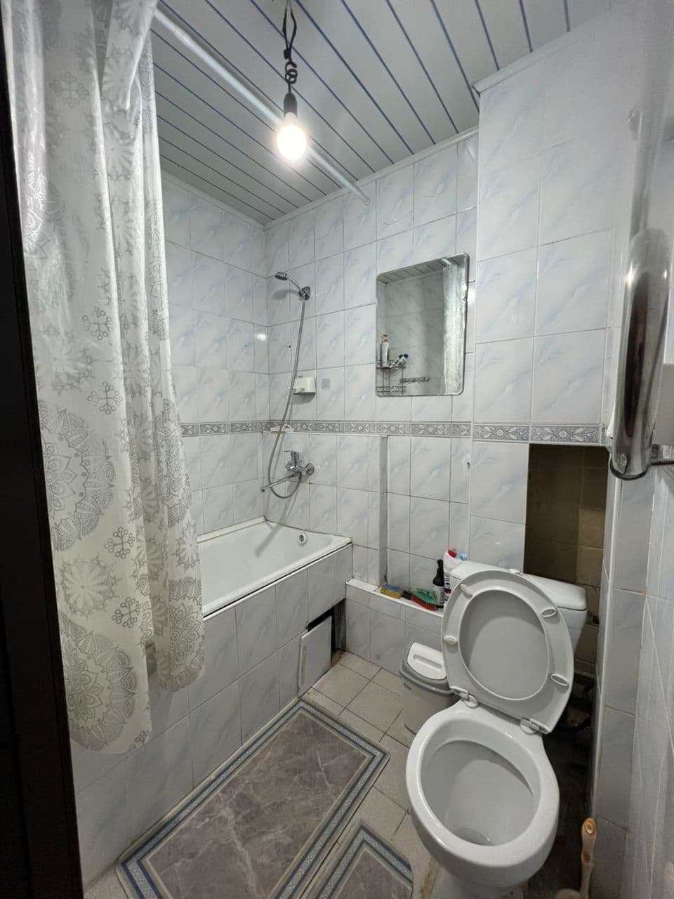 2 ком, 104 серия, 44 м2, этаж 1/4, Сост: Хорошее - фото 1