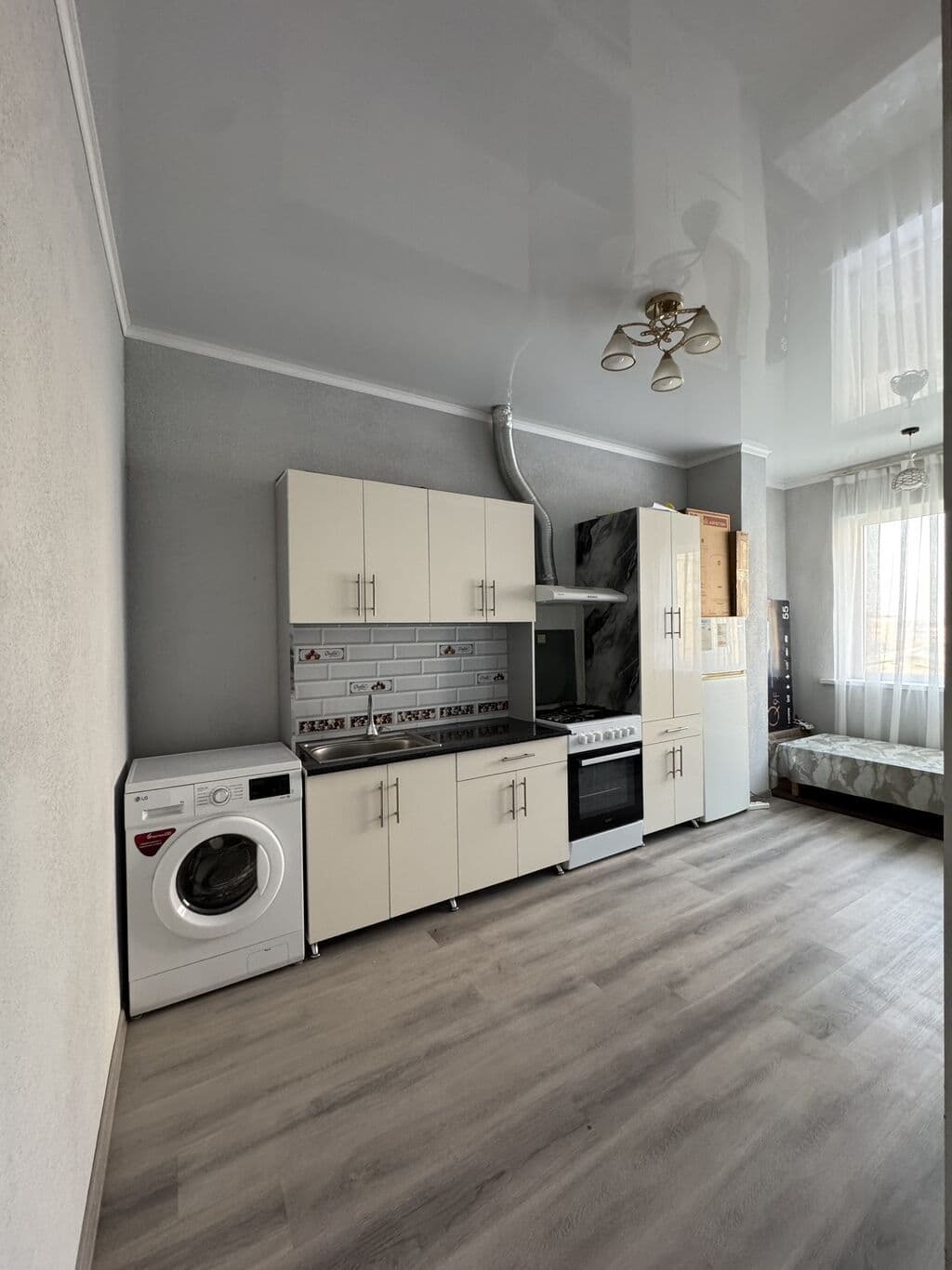 Продажа, Элитка, 1 ком, 37 м2, этаж 3/4, Сост: Евроремонт - фото 5