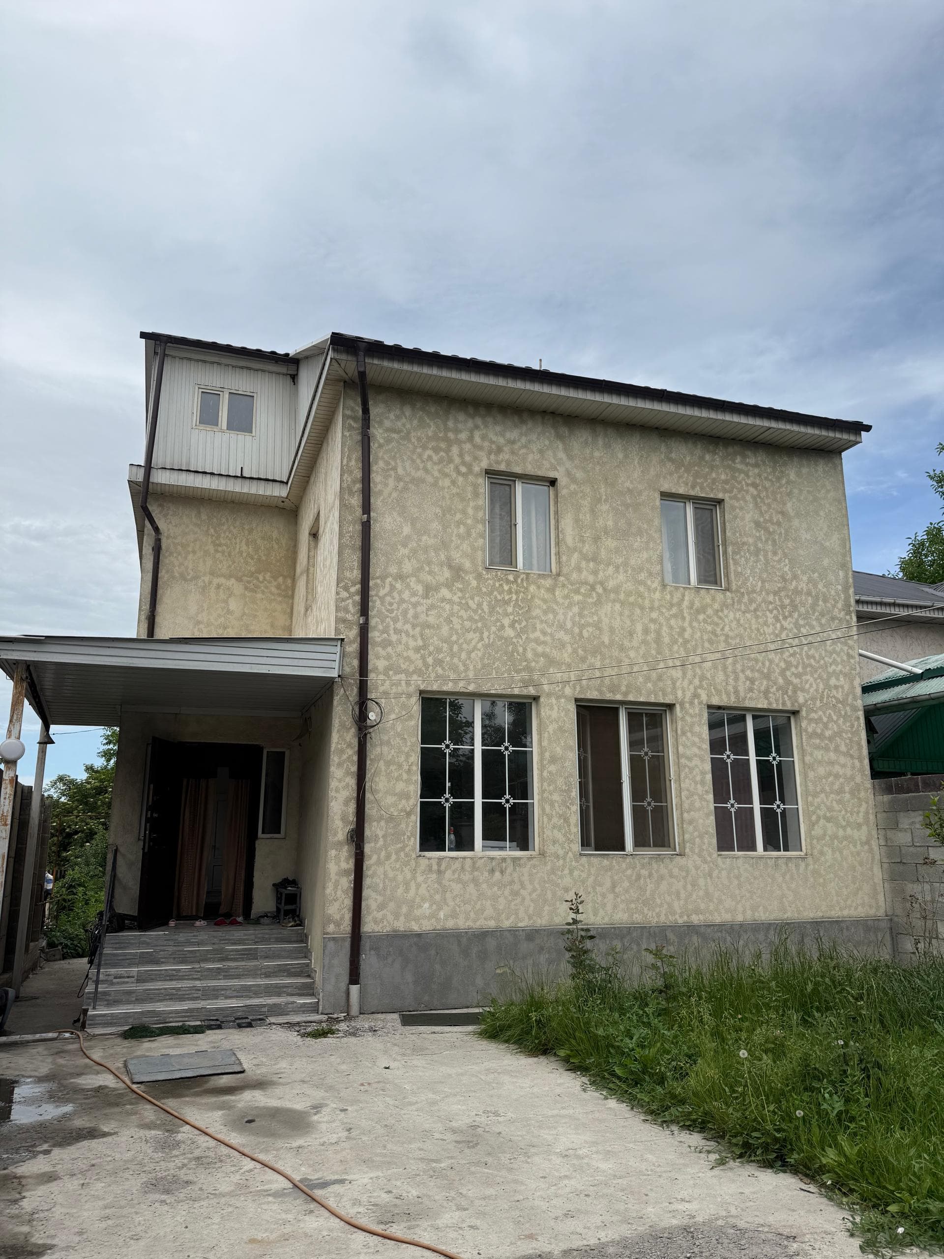 Дома и Участки, 4 ком, 170 м², этаж 1/1
