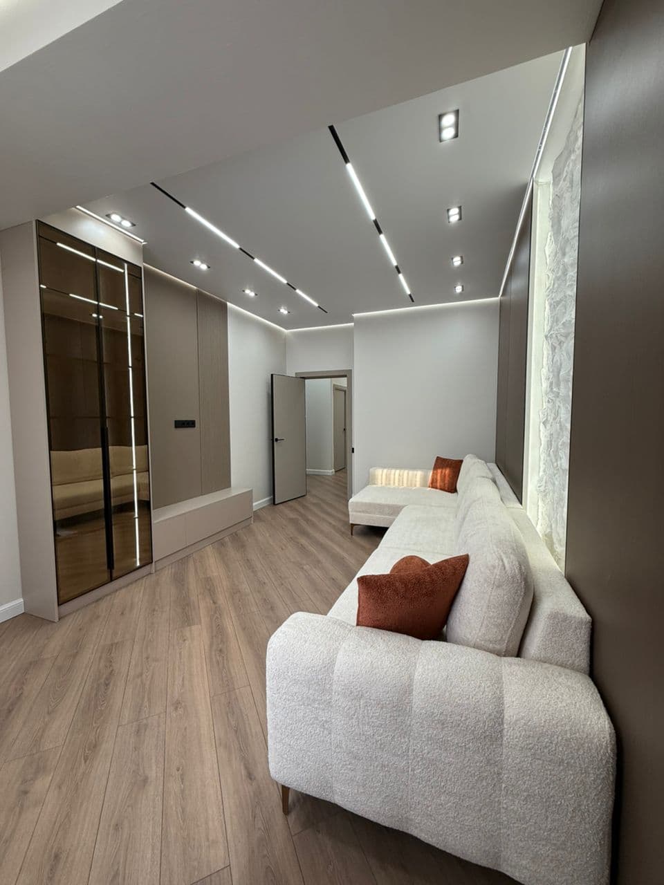 Продажа, Элитка, 3 ком, 88 м2, этаж 8/12, ж/к ЖК "12th City Residence", Сост: Евроремонт - фото 11