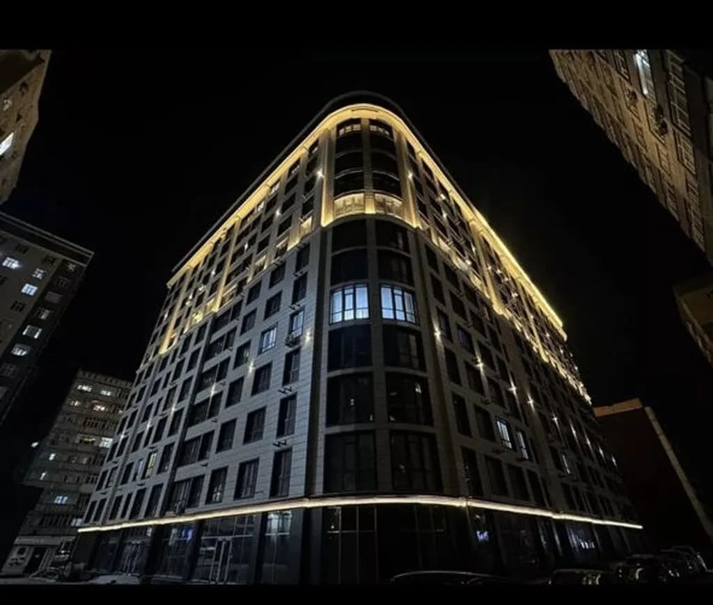 Элитка, 3 ком, 117 м2, этаж 5/12, ж/к Каусар Билдинг(Kausar Building), Сост: Евроремонт - фото 1