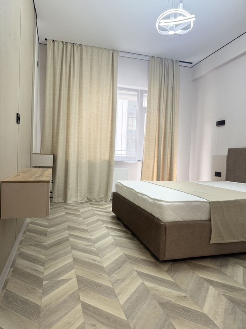 Продажа, Элитка, 3 ком, 89 м2, этаж 9/14, ж/к Крейсер (Kreyser), Сост: Евроремонт - фото 3