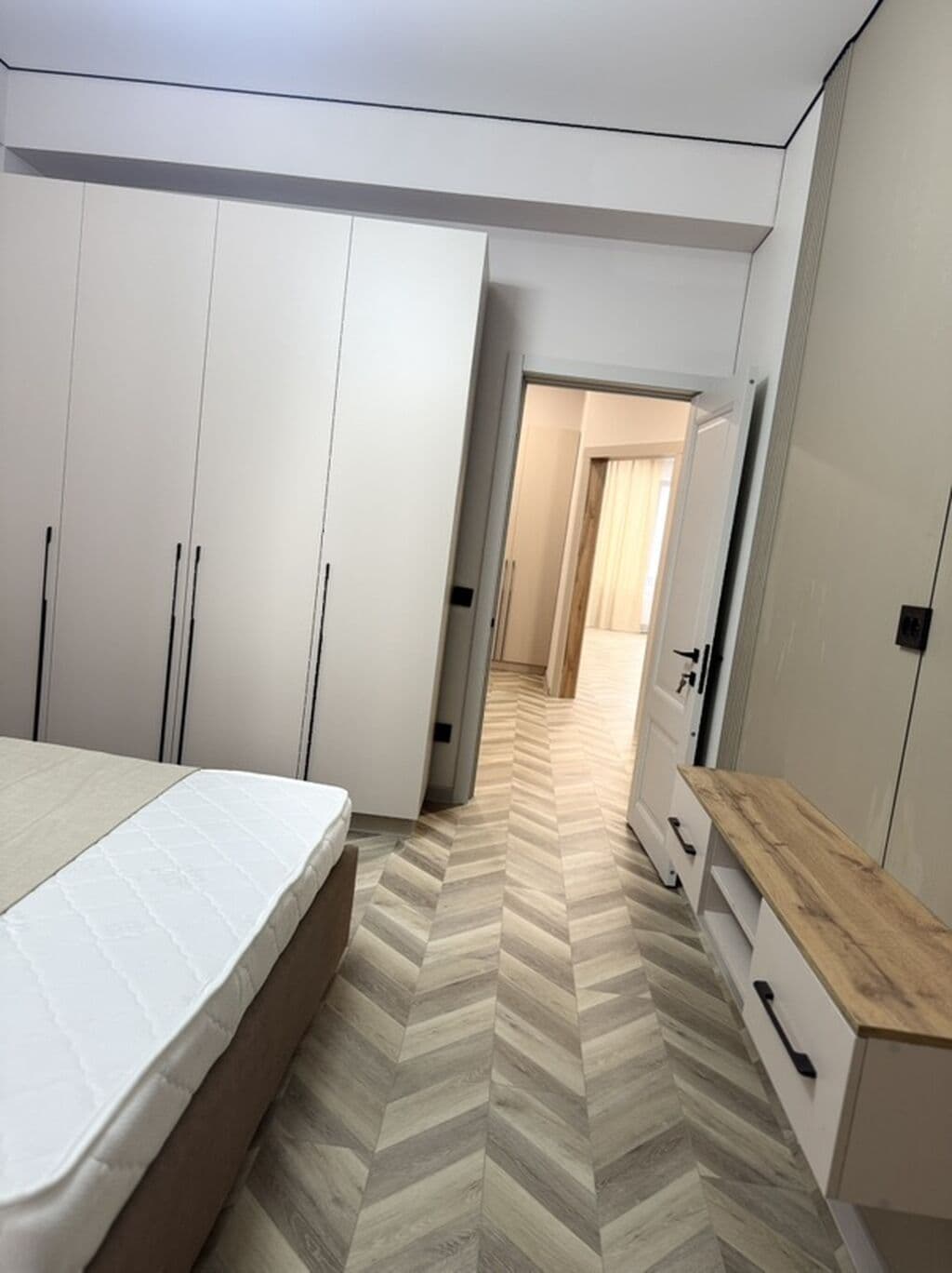 Продажа, Элитка, 3 ком, 89 м2, этаж 9/14, ж/к Крейсер (Kreyser), Сост: Евроремонт - фото 4