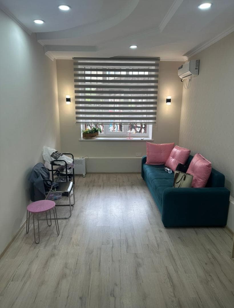 Аренда, Офис, Коммерческая, 18 м2, этаж 1/8, Сост: Евроремонт - фото 2