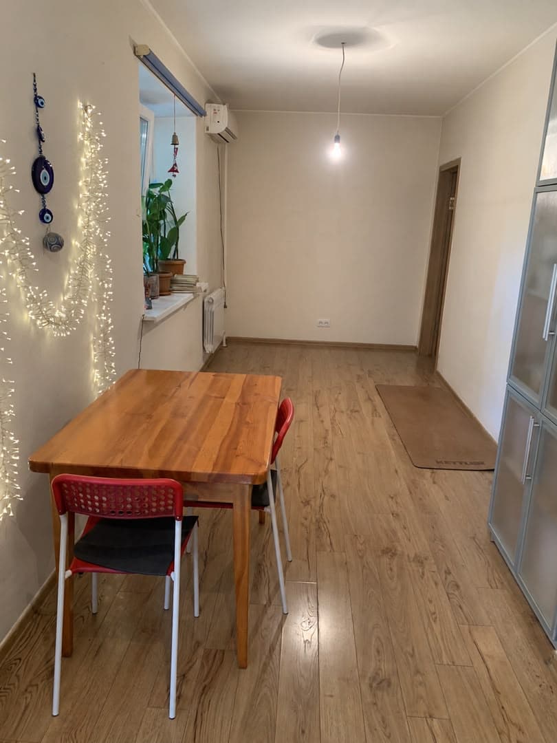Продажа, 41 м2, этаж 1/4 - фото 2