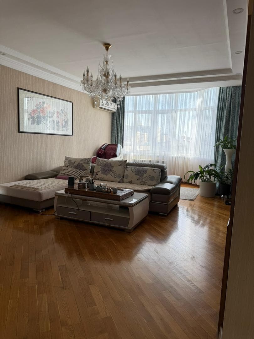 Элитка, 3 ком, 133 м2, этаж 5/9, Сост: Хорошее - фото 2