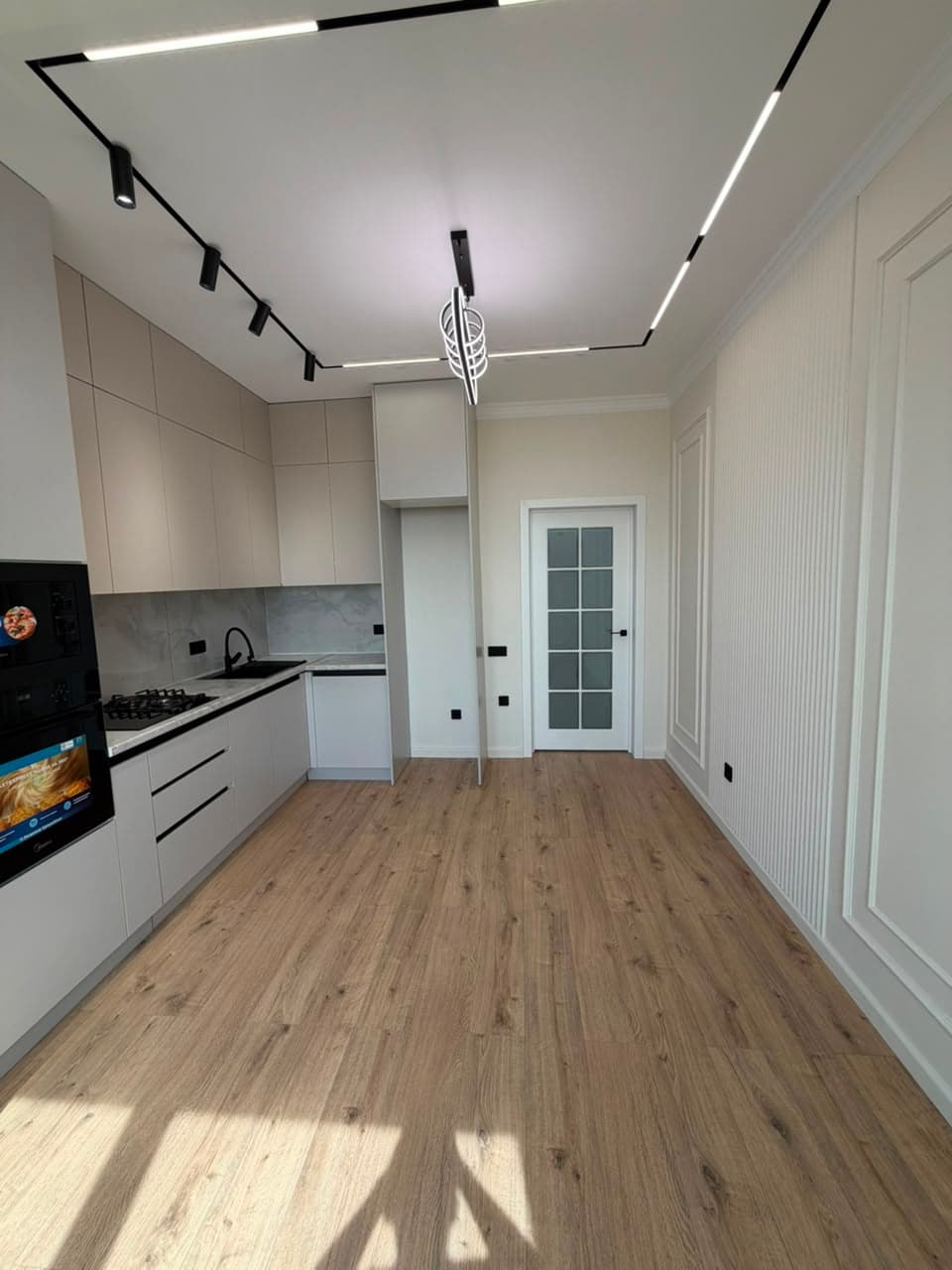Продажа, Элитка, 1 ком, 44.19 м2, этаж 7/14, Сост: Евроремонт - фото 2