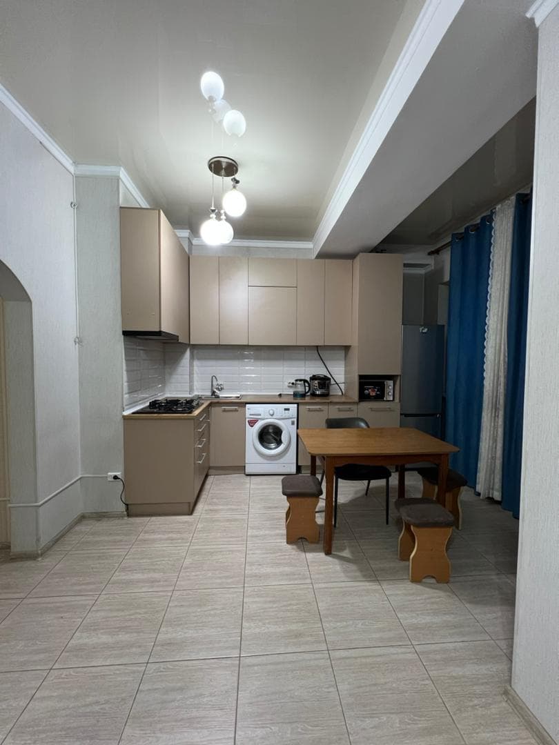 Элитка, 1 ком, 45 м2, этаж 10/14, Сост: Хорошее - фото 1