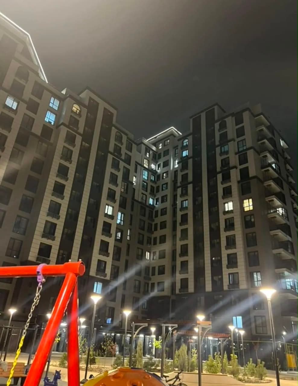 Продажа, Элитка, 2 ком, 82 м2, этаж 13/15, ж/к Кап Строй Сити (Capstroy City), Сост: Евроремонт - фото 2