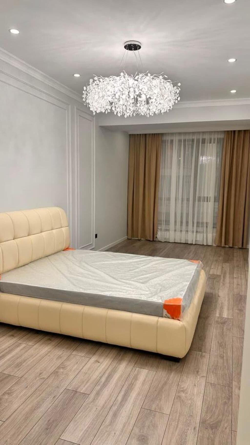 Продажа, Элитка, 2 ком, 87 м2, этаж 4/14, ж/к Кап Строй Сити (Capstroy City), Сост: Евроремонт - фото 4