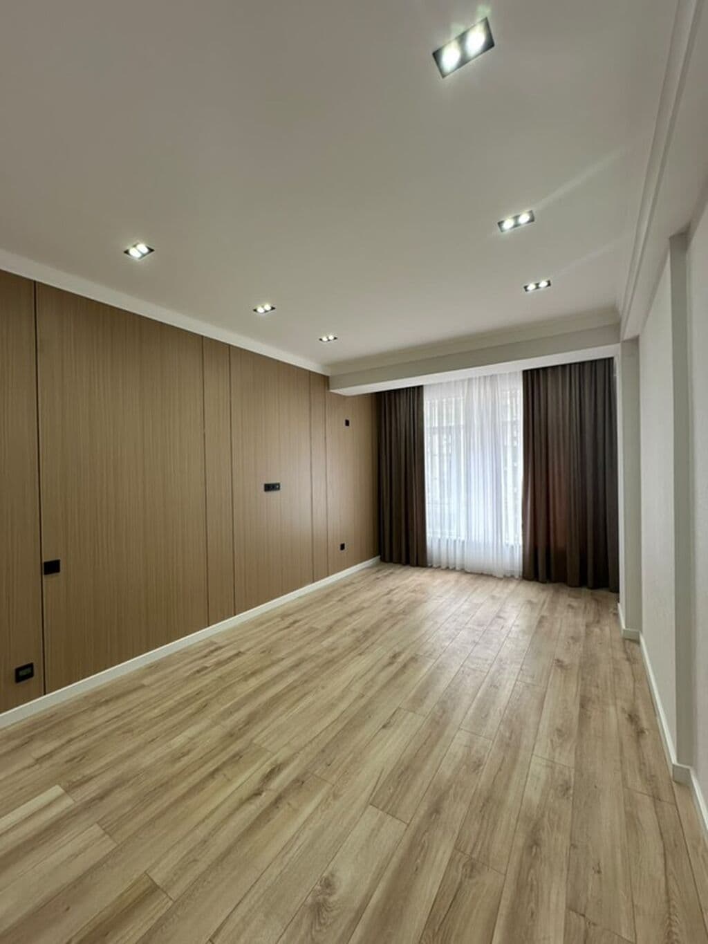 Продажа, Элитка, 1 ком, 42 м2, этаж 3/14, ж/к Ихлас Джал-15, Сост: Евроремонт - фото 1