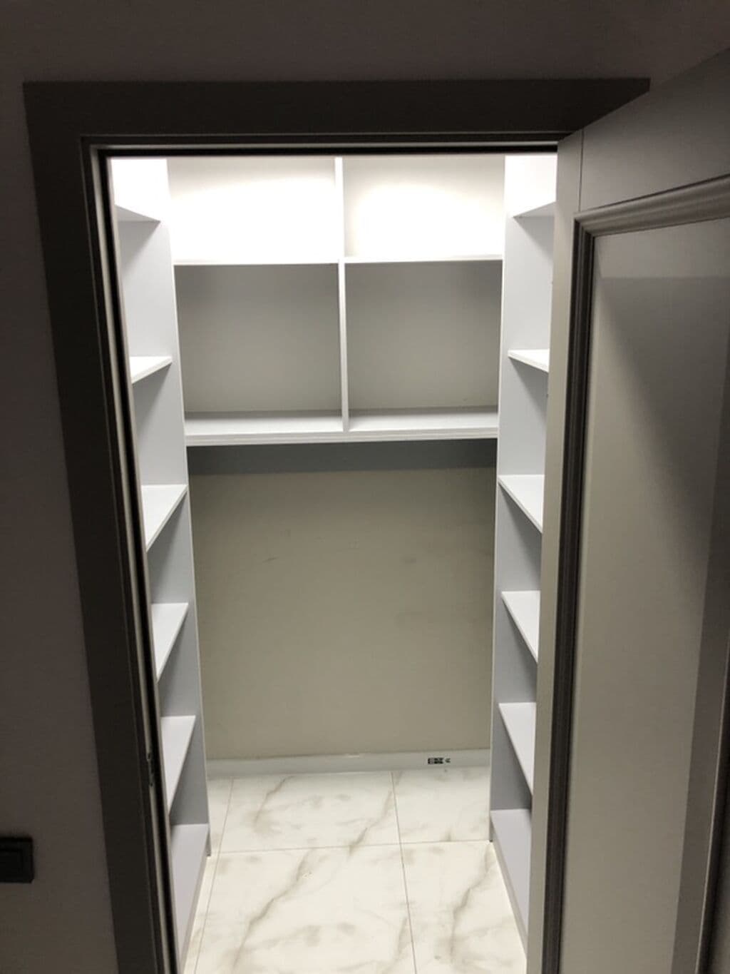 Продажа, Элитка, 3 ком, 86 м2, этаж 2/10, Сост: Евроремонт - фото 1