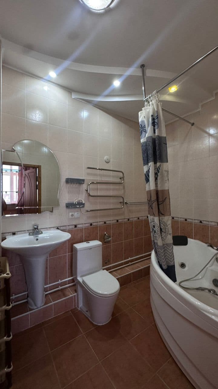 Аренда, Элитка, 3 ком, 100 м2, этаж 9/9, Сост: Евроремонт - фото 3