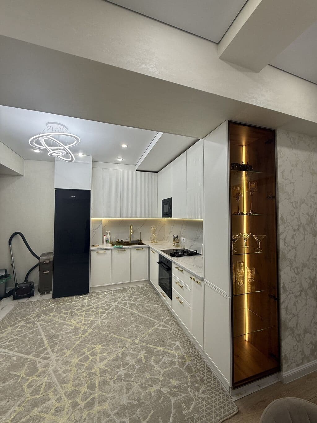 Продажа, Элитка, 3 ком, 68 м2, этаж 3/10, ж/к Медина, Сост: Евроремонт - фото 2