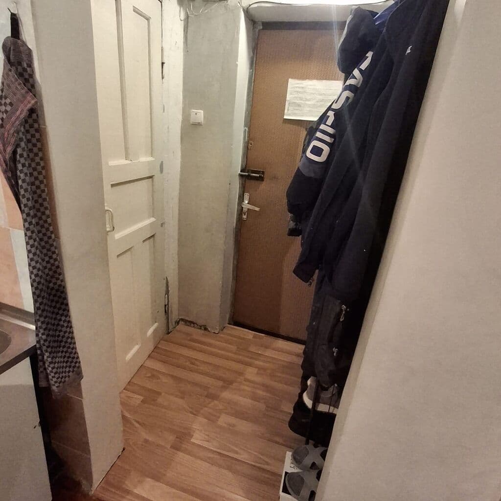 Продажа, Гостинка / Общежитие, 2 ком, 30 м2, этаж 2/4, Сост: Среднее - фото 3