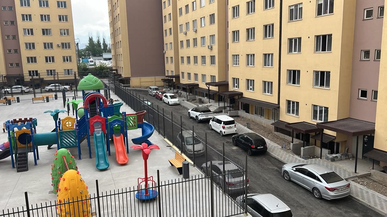 Элитка, 3 ком, 83 м2, этаж 2/9, ж/к ЖК Элдик, Сост: Евроремонт - фото 3