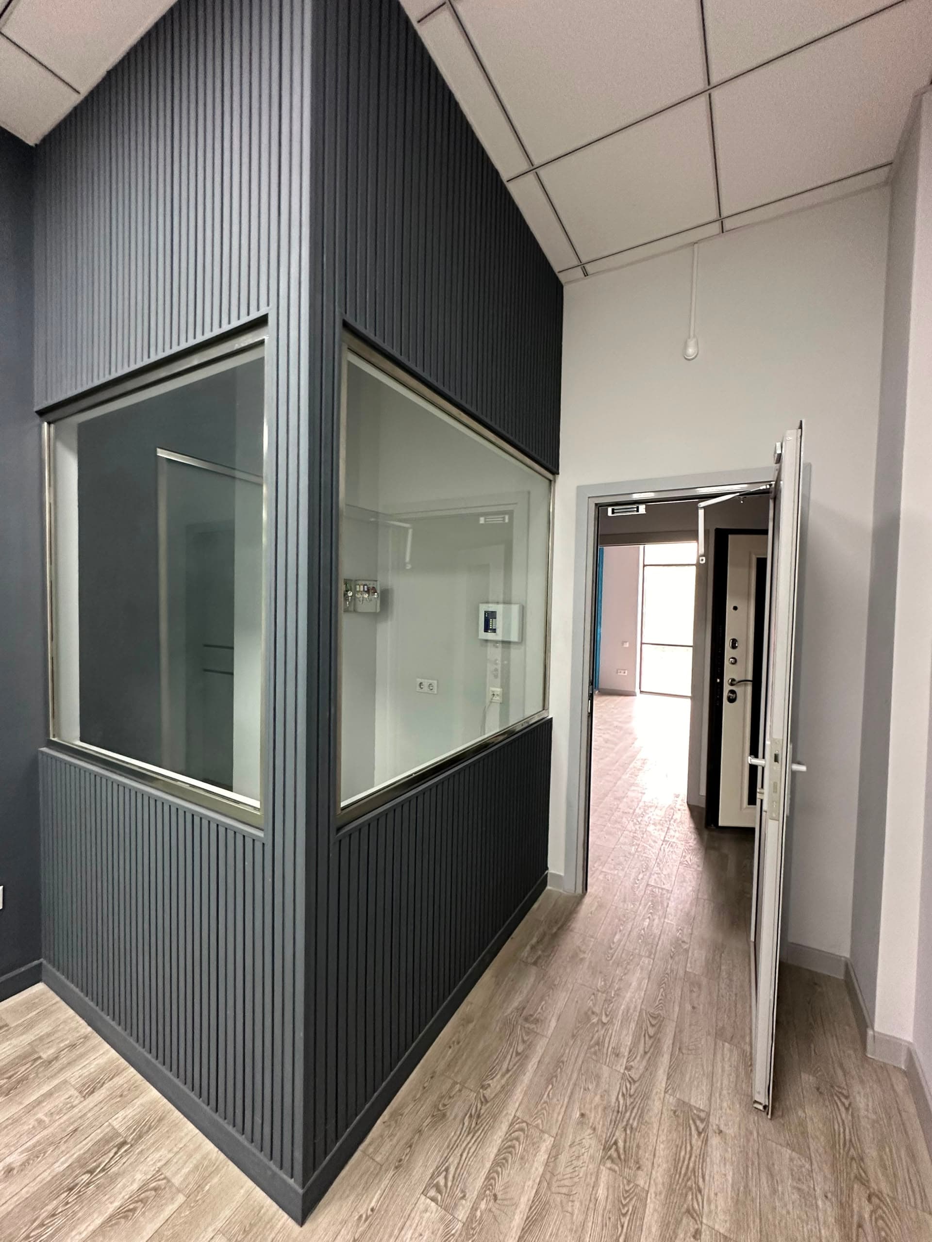 Офис, Коммерческая, 279.36 м2, этаж 2/10, Сост: Евроремонт - фото 10