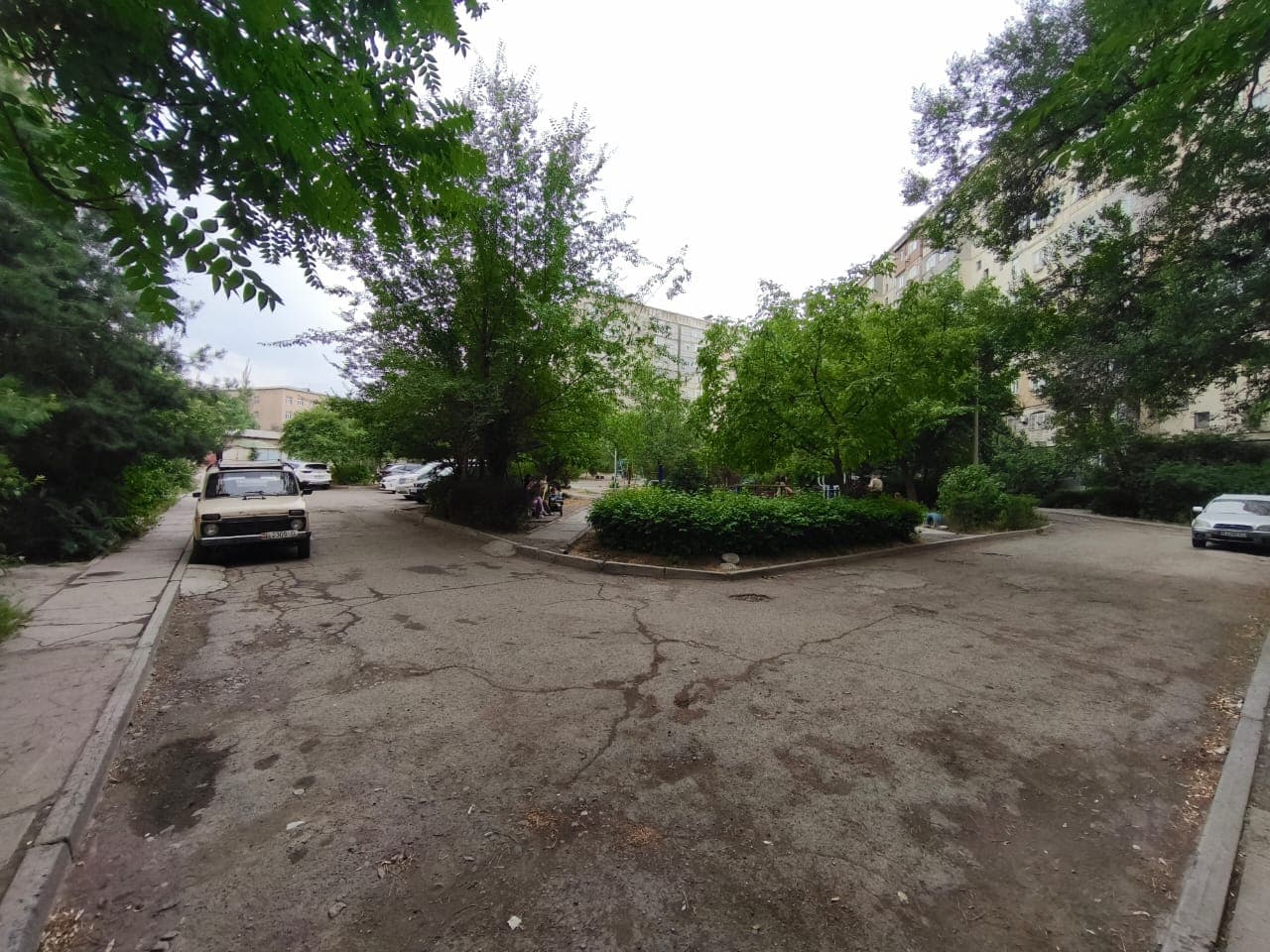 Продажа, 106 серия, 4 ком, 100 м2, этаж 1/9, Сост: Среднее - фото 14
