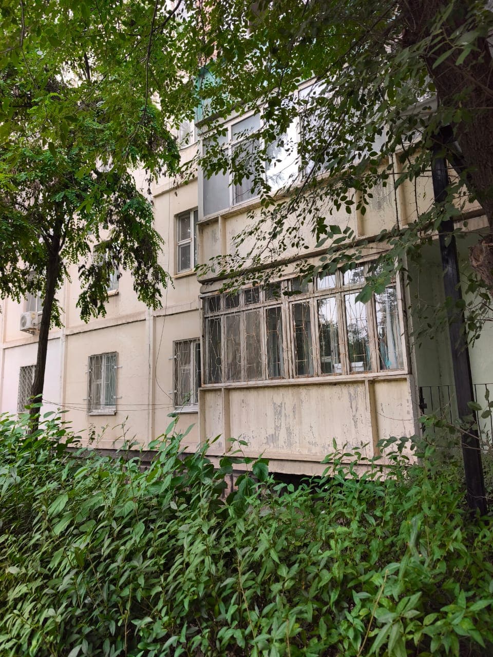 Продажа, 106 серия, 4 ком, 100 м2, этаж 1/9, Сост: Среднее - фото 16