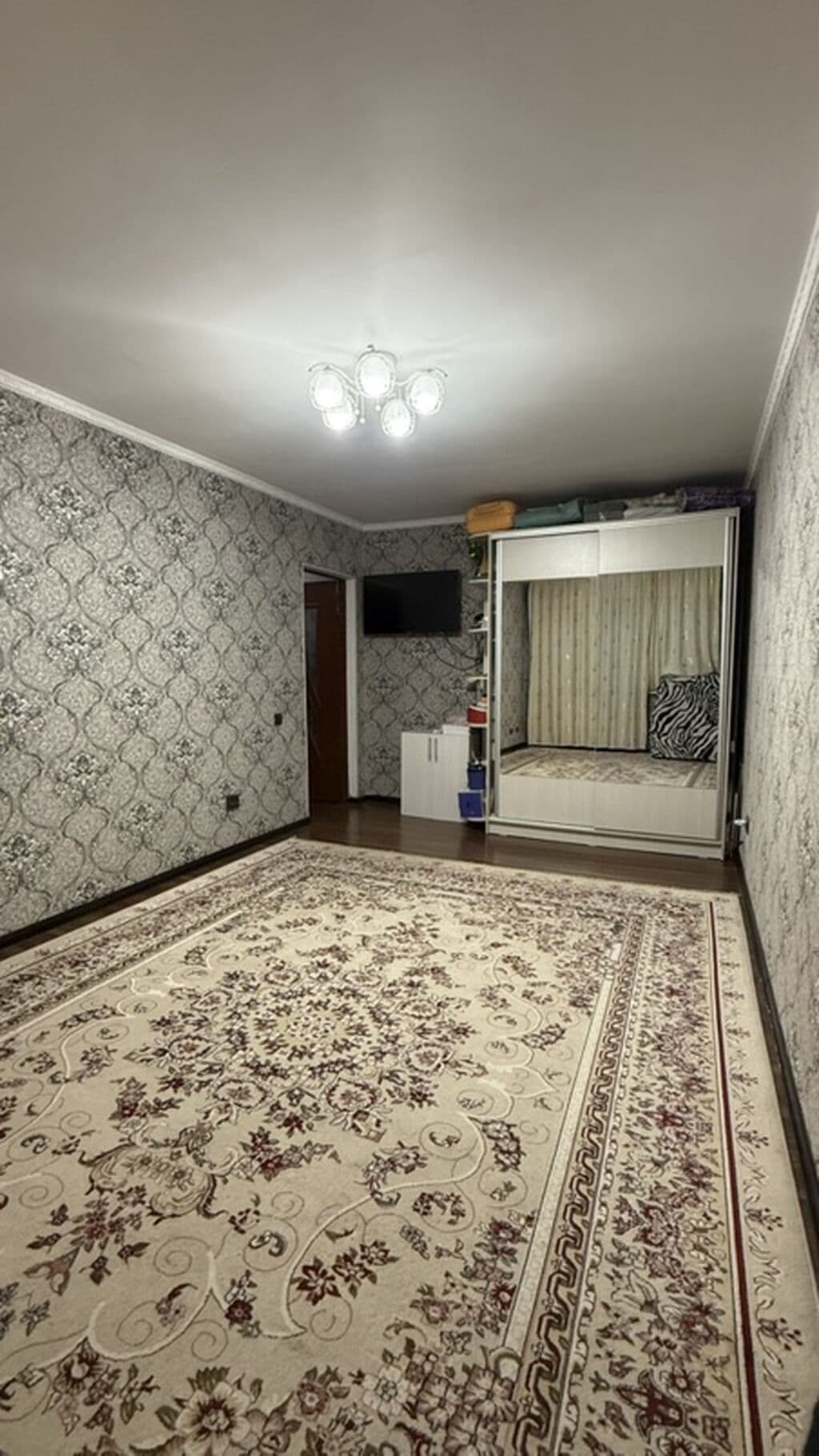 Продажа, 104 серия, 1 ком, 32 м2, этаж 1/5, Сост: Евроремонт - фото 2
