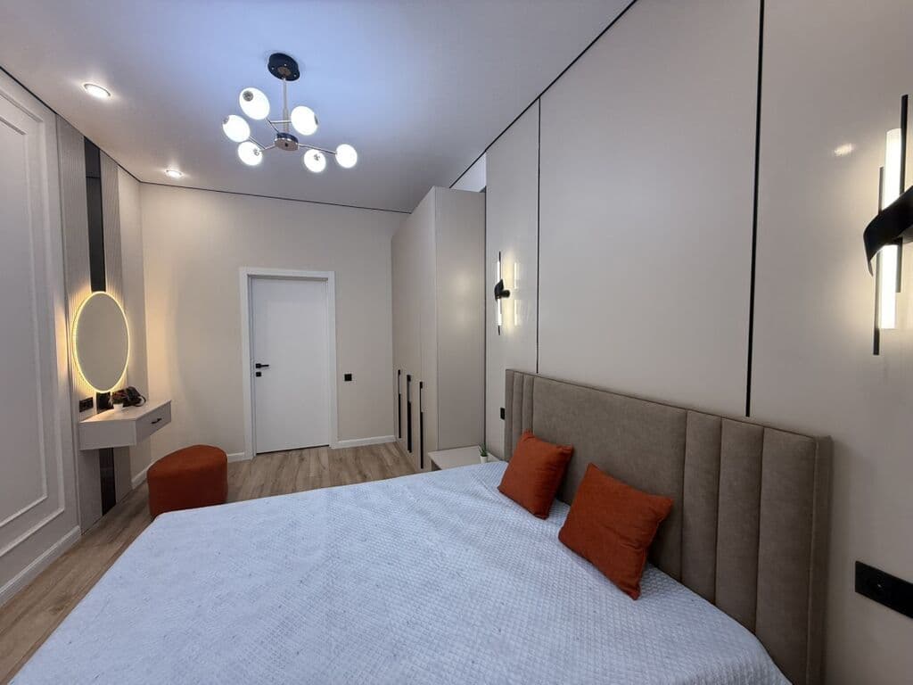 Элитка, 64 м2, этаж 11/14, ж/к Кап Строй Сити (Capstroy City), Сост: Евроремонт - фото 8