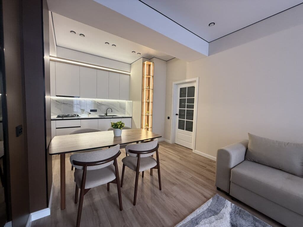 Элитка, 64 м2, этаж 11/14, ж/к Кап Строй Сити (Capstroy City), Сост: Евроремонт - фото 10