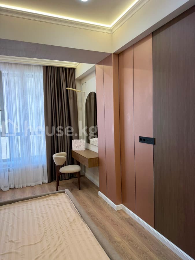 Элитка, 3 ком, 82 м2, этаж 9/14, ж/к Кап Строй Сити (Capstroy City), Сост: Евроремонт - фото 16