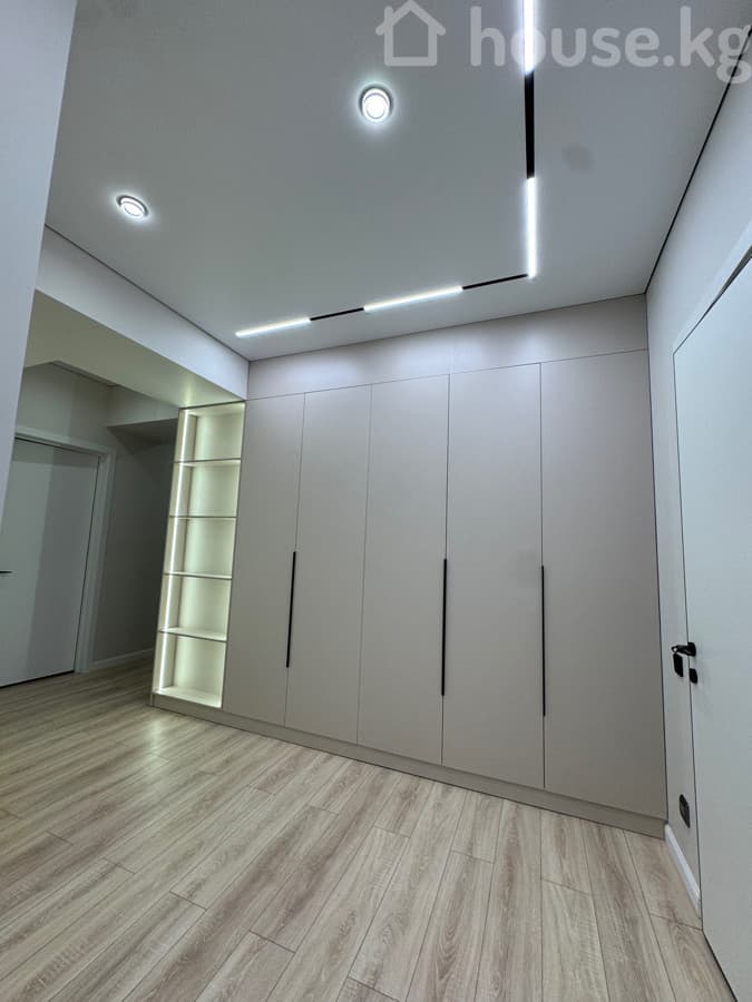 Элитка, 3 ком, 104 м2, этаж 3/14, ж/к Кап Строй Сити (Capstroy City), Сост: Евроремонт - фото 16