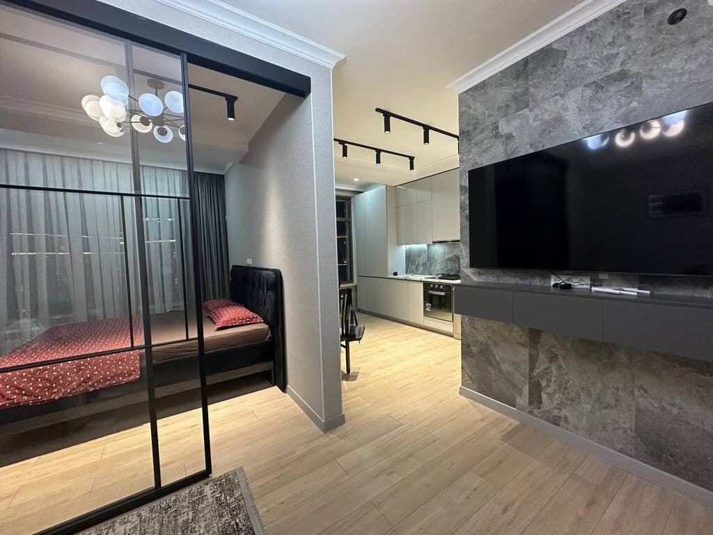 Аренда, Элитка, 1 ком, 46 м2, этаж 9/14, ж/к Английский Квартал (Angliyski Kvartal), Сост: Евроремонт - фото 2