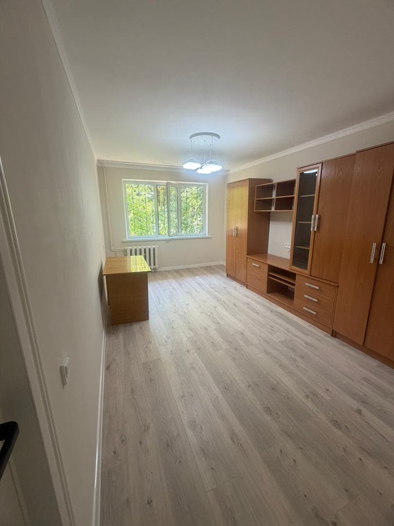Продажа, 104 серия, 2 ком, 44 м2, этаж 1/4, Сост: Евроремонт - фото 8