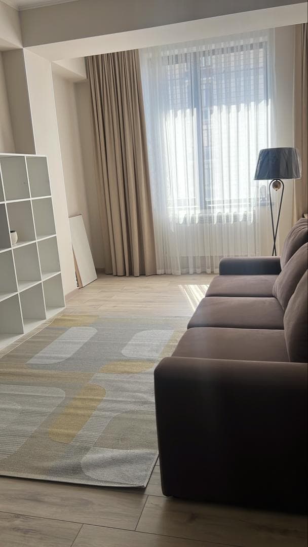 Аренда, Элитка, 2 ком, 60 м2, этаж 9/13, ж/к МГС, Сост: Евроремонт - фото 2