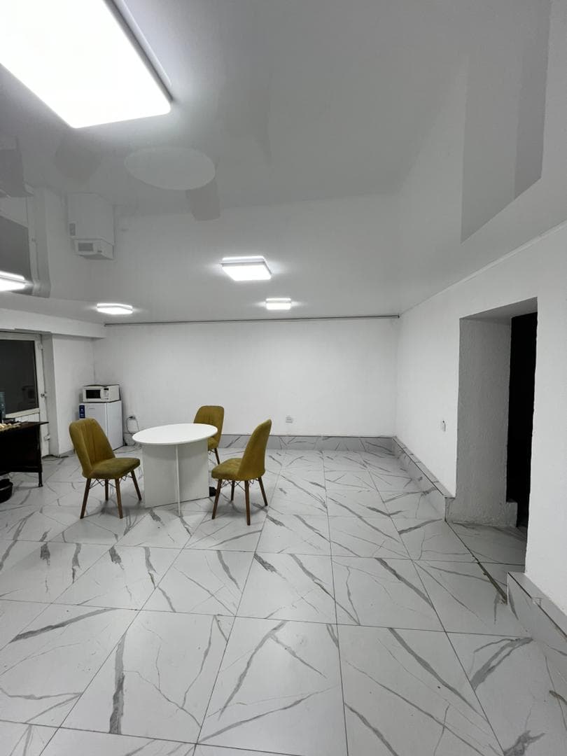 Аренда, Офис, Коммерческая, 135 м2, Сост: Хорошее - фото 7