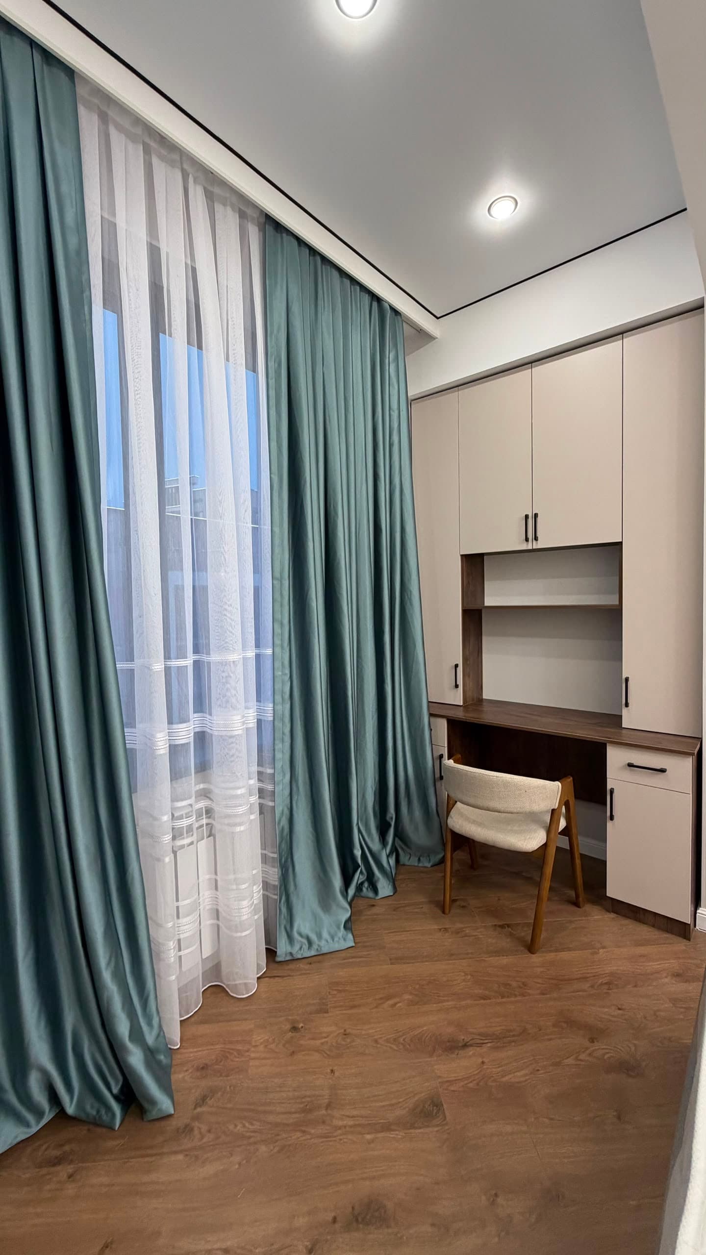 Продажа, Элитка, 3 ком, 104 м2, этаж 10/14, ж/к Кап Строй Сити (Capstroy City), Сост: Евроремонт - фото 14