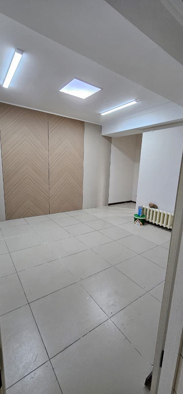 Офис, Коммерческая, 80 м2, этаж 7/8, Сост: Евроремонт - фото 3