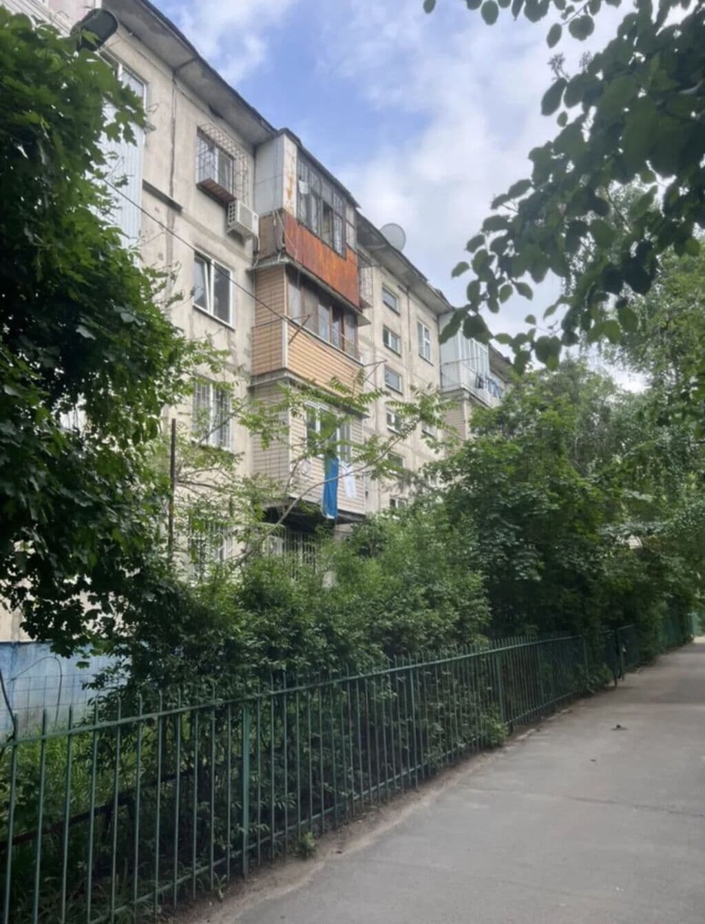 Продажа, 104 серия, 2 ком, 44 м2, этаж 3/4, Сост: Евроремонт - фото 3