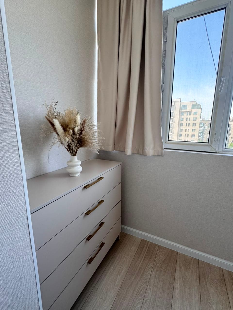 Продажа, 106 серия, 2 ком, 56 м2, этаж 8/9, Сост: Евроремонт - фото 3