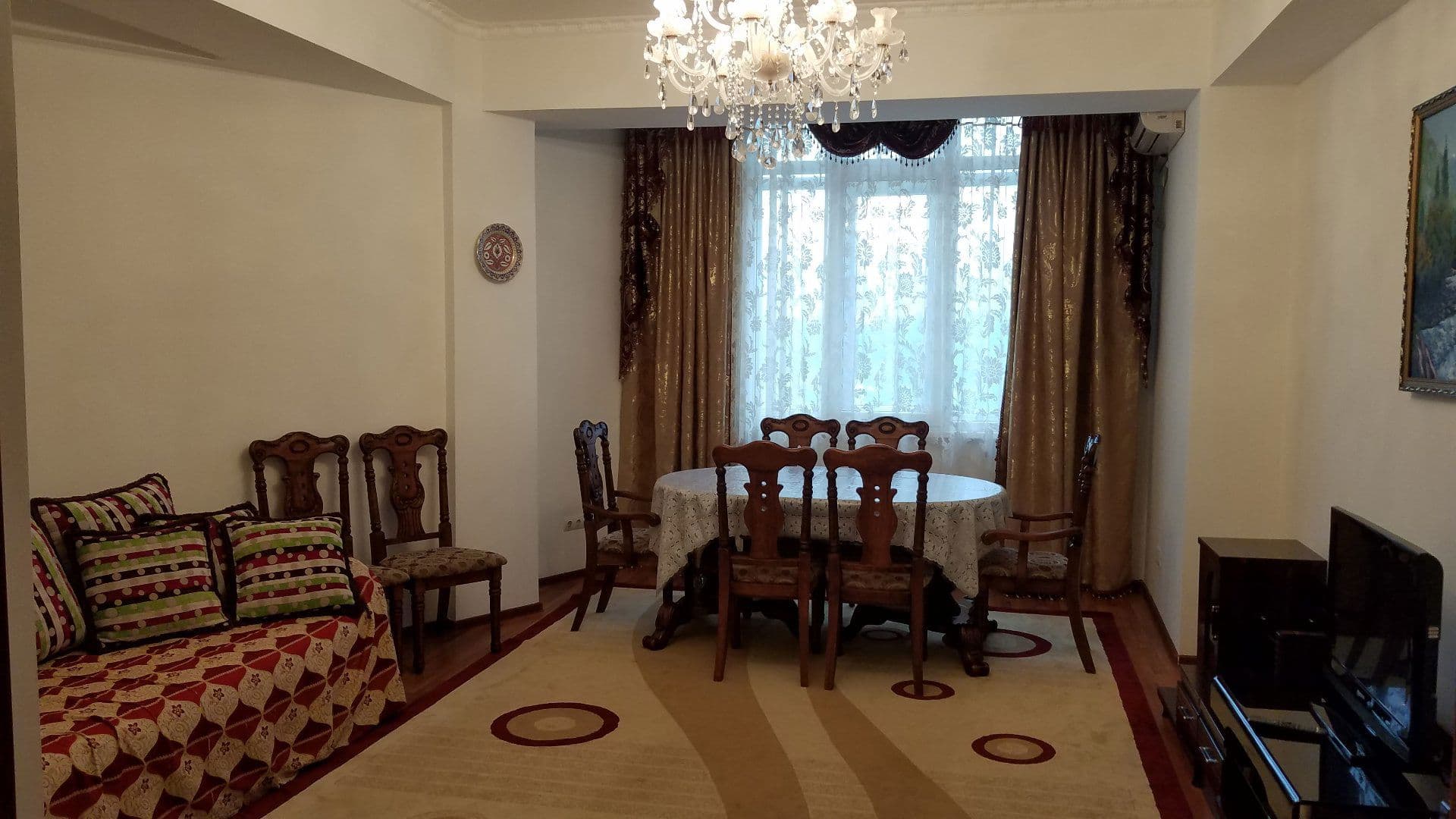 Аренда, Элитка, 3 ком, 130 м2, этаж 9/11, Сост: Евроремонт - фото 2