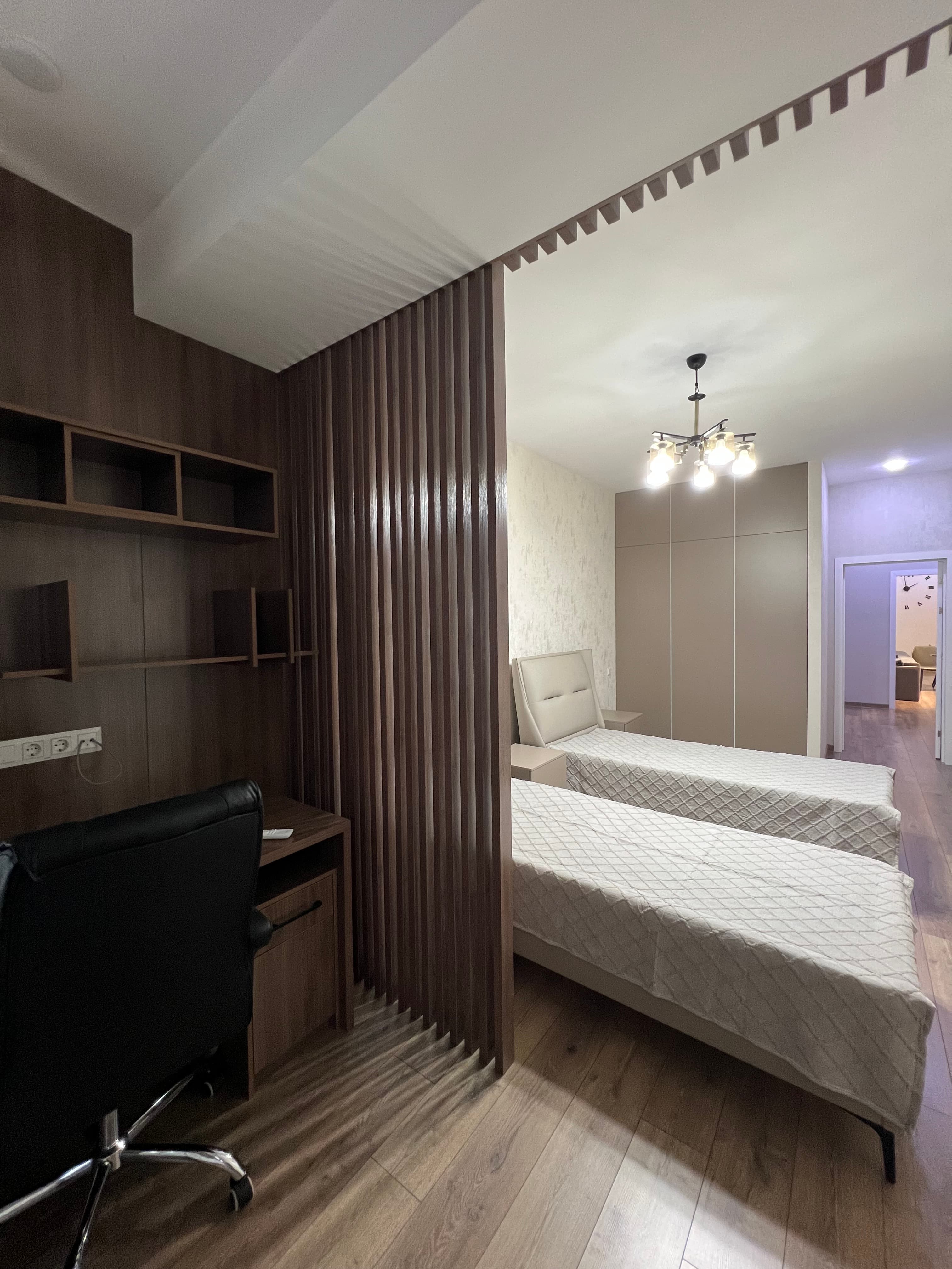 Продажа, Элитка, 2 ком, 75 м2, этаж 4/10, ж/к Памир Строй (Pamir Stroy), Сост: Евроремонт - фото 6