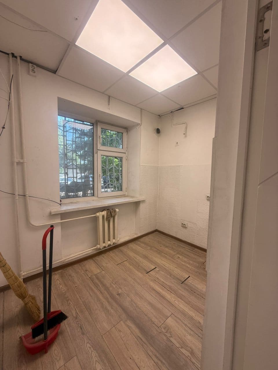 Готовый Бизнес, Коммерческая, 50 м2, этаж 1/4, Сост: Хорошее - фото 4