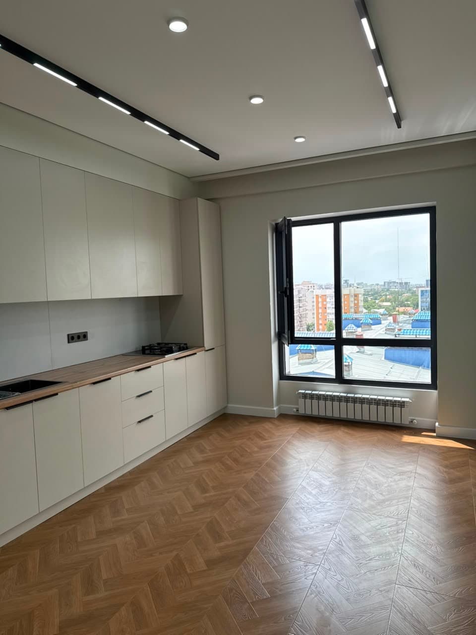 Элитка, 2 ком, 80 м2, этаж 12/16, ж/к BROOKLYN, Сост: Евроремонт - фото 16