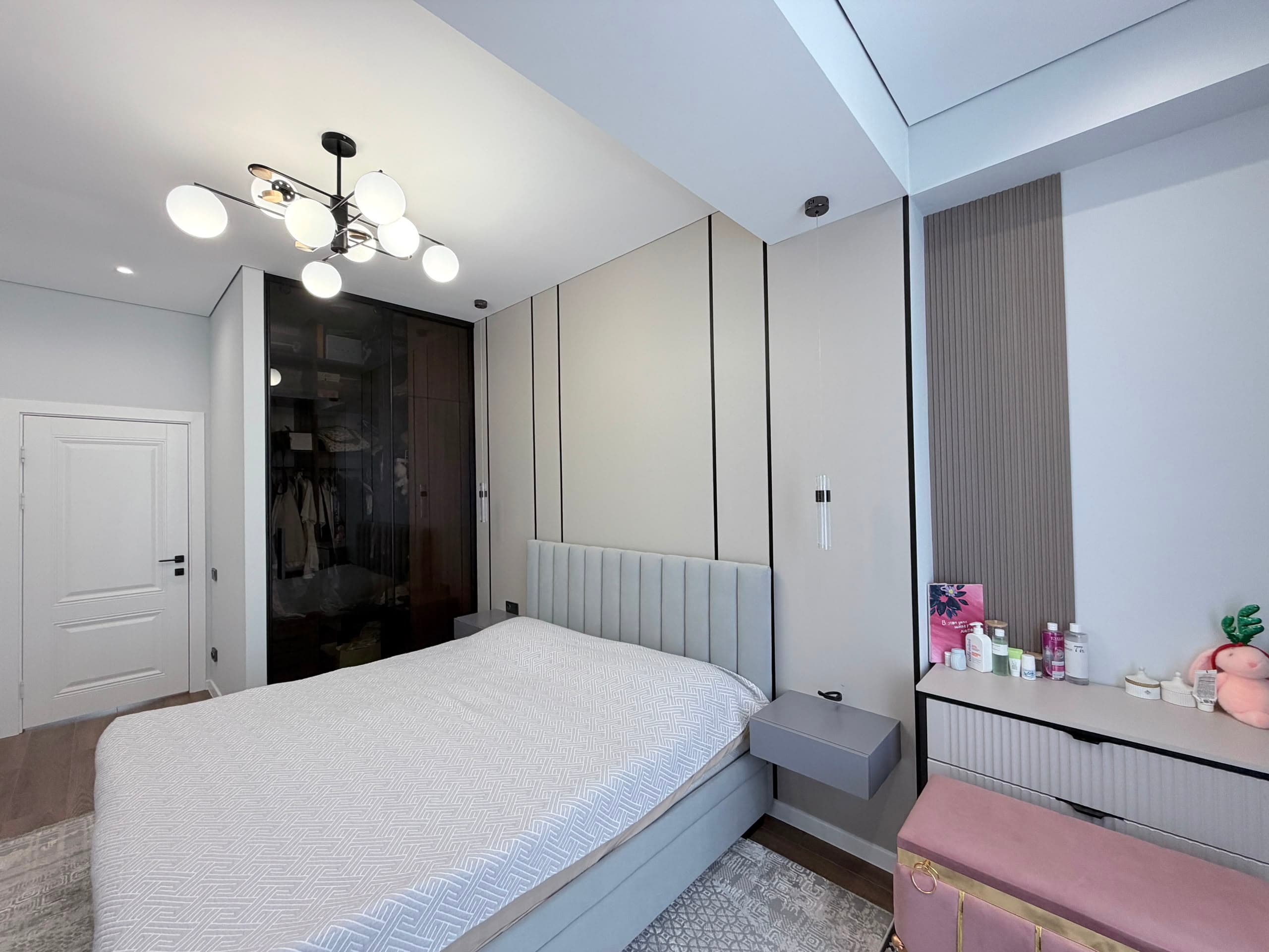 Продажа, Элитка, 3 ком, 109 м2, этаж 7/12, ж/к Кап Строй Сити (Capstroy City), Сост: Евроремонт - фото 11