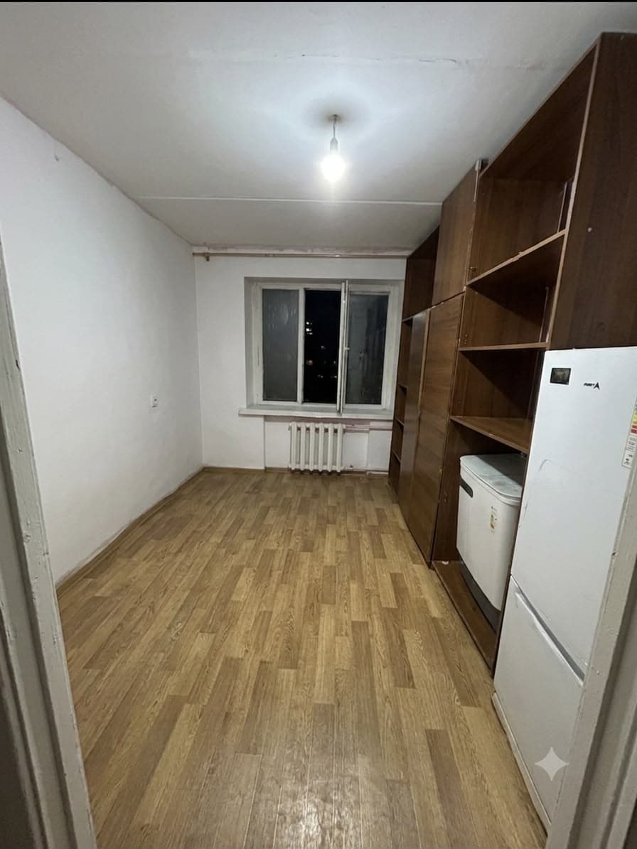 Продажа, Гостинка / Общежитие, 1 ком, 13 м2, этаж 4/5, Сост: Хорошее - фото 1
