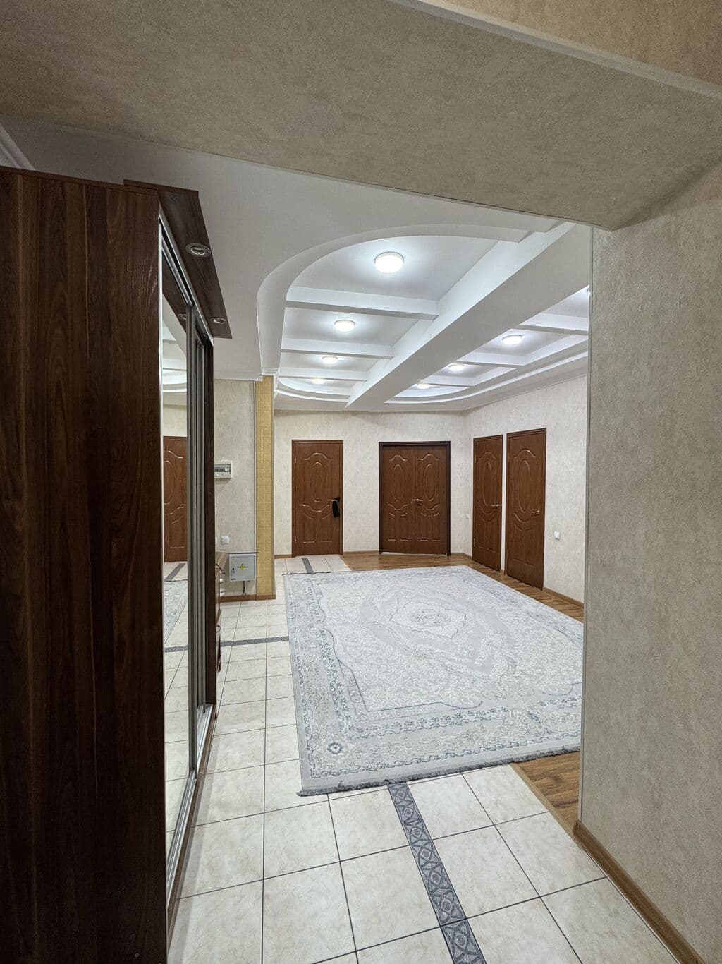 Элитка, 4 ком, 170 м2, этаж 5/9, ж/к Жилой дом "Манас", Сост: Евроремонт - фото 20