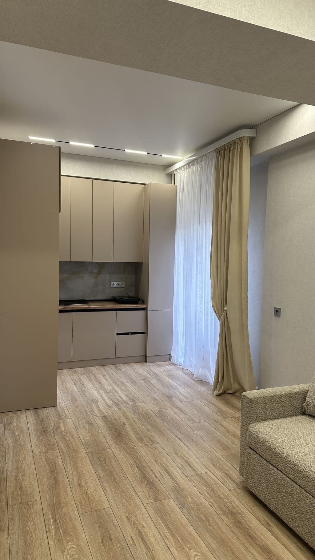 Продажа, Элитка, 1 ком, 46 м2, этаж 5/9, ж/к Авента Строй, Сост: Евроремонт - фото 9