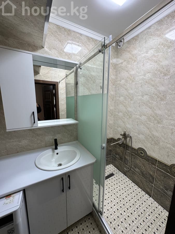 3 ком, Сталинка, 70 м2, этаж 5/5 - фото 7